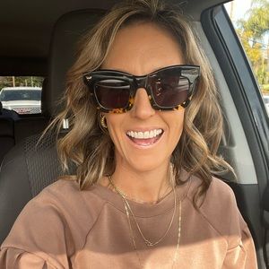 Meet your Posher, Vera